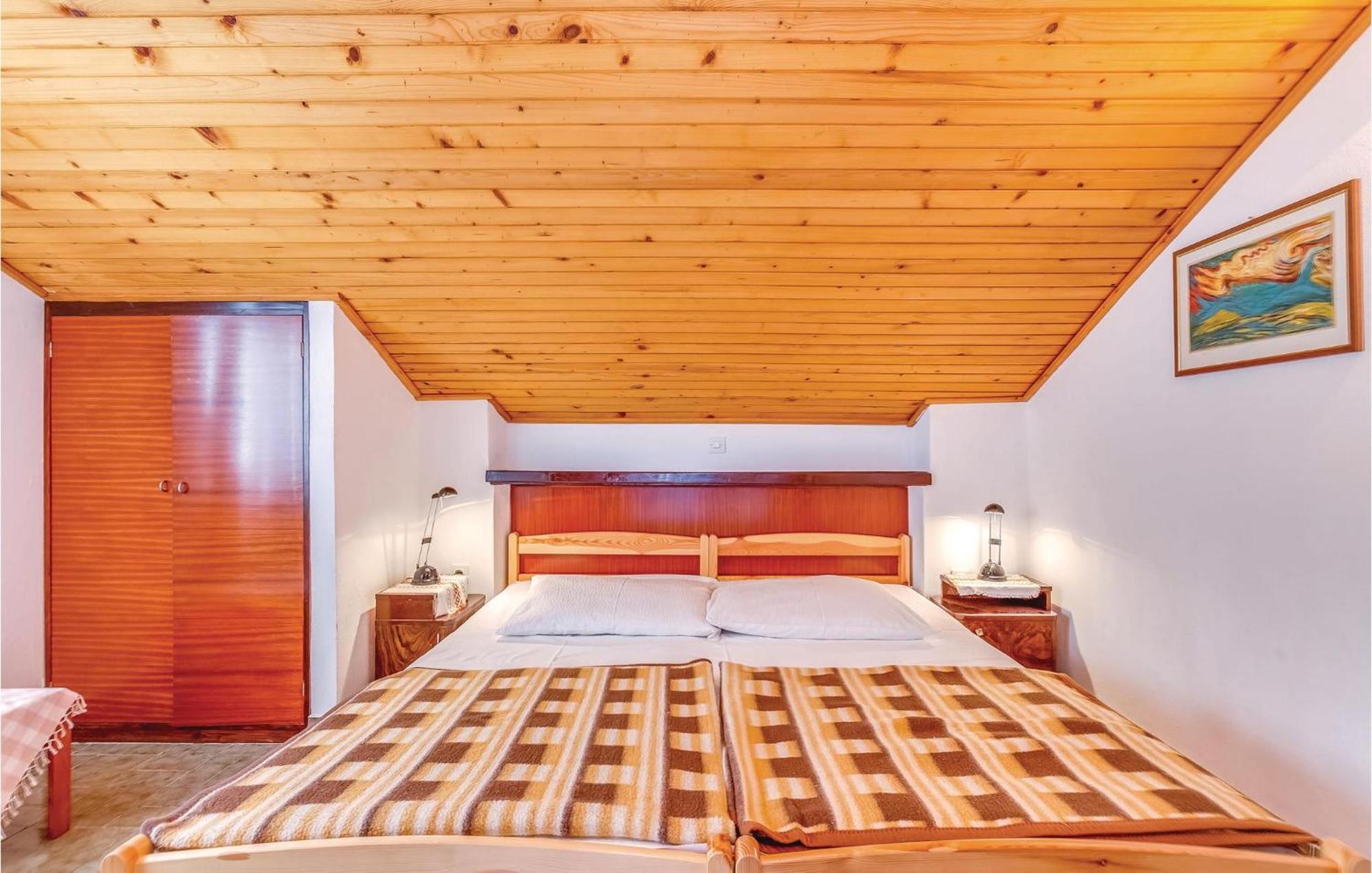 Cozy Apartment In Crikvenica With Wifi Exterior foto
