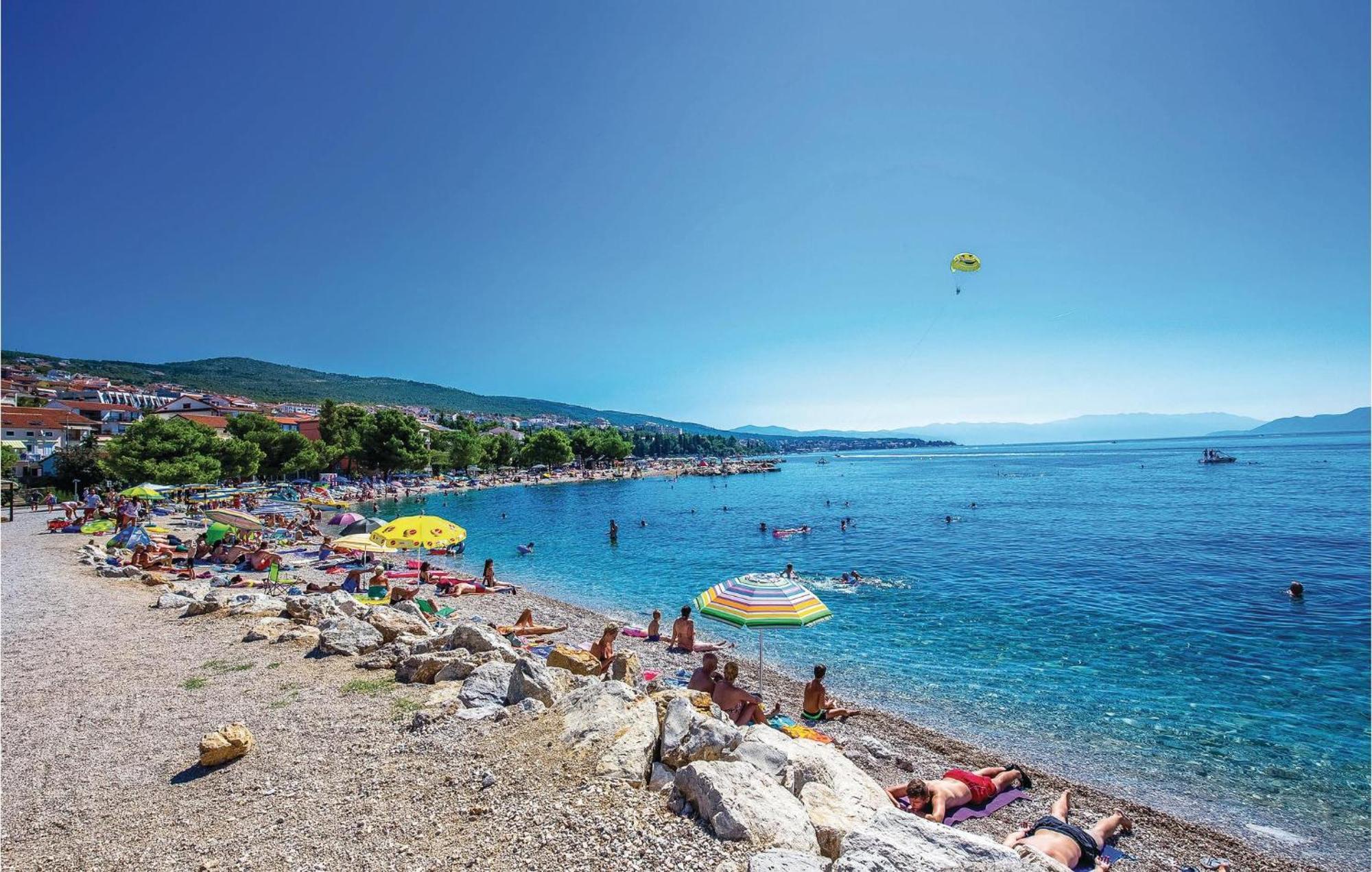 Cozy Apartment In Crikvenica With Wifi Exterior foto